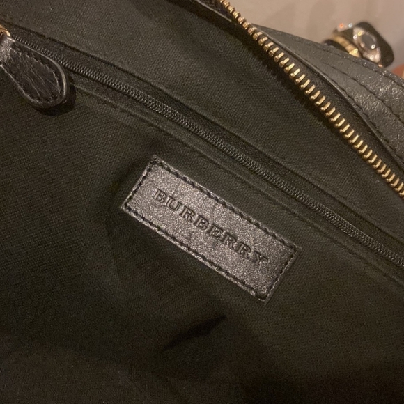 Burberry bag - Picture 5 of 15